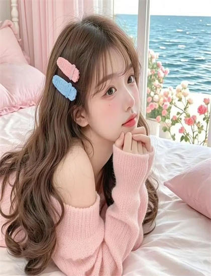 现代好色之欲望的季节不同导演版本比较：艺术风格差异深入分析，发布会实录